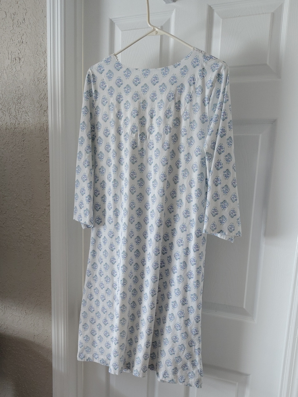Carole Hochman Blue Medallion Waltz Cotton Jersey Nightgown Large - Picture 7 of 8